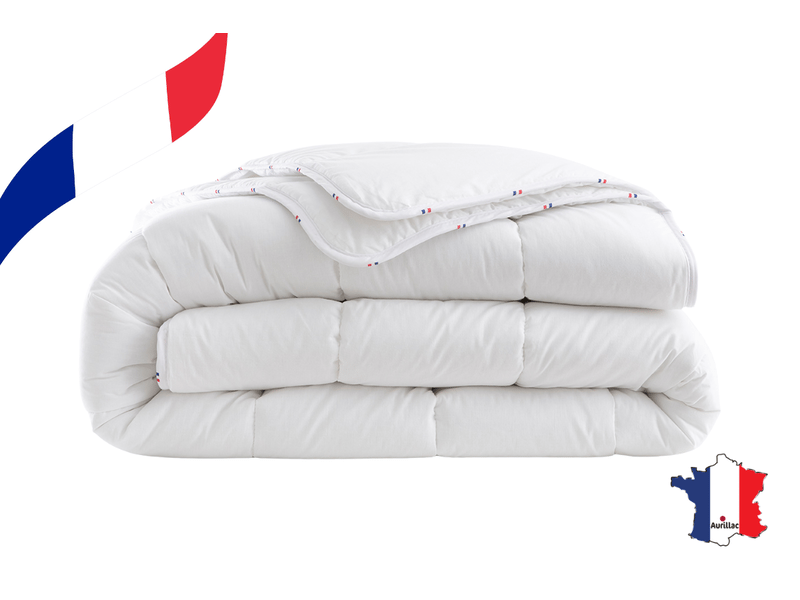 Couette Aurillacoise chaude et élégante 220 x 240 cm en coton 15000002732 - Conforama A