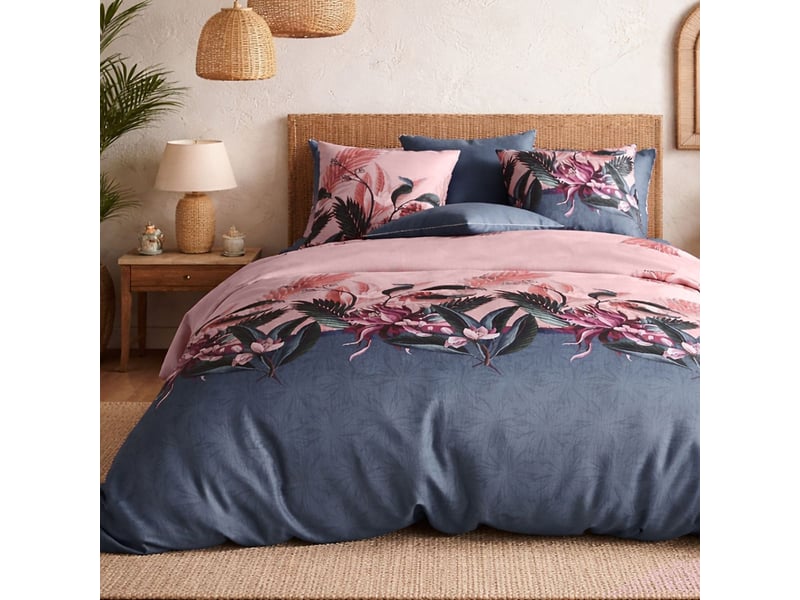 Parure housse de couette 240x220cm + 2 taies motif floral bleu et rose 100% coton - blum BLUM - Conforama C