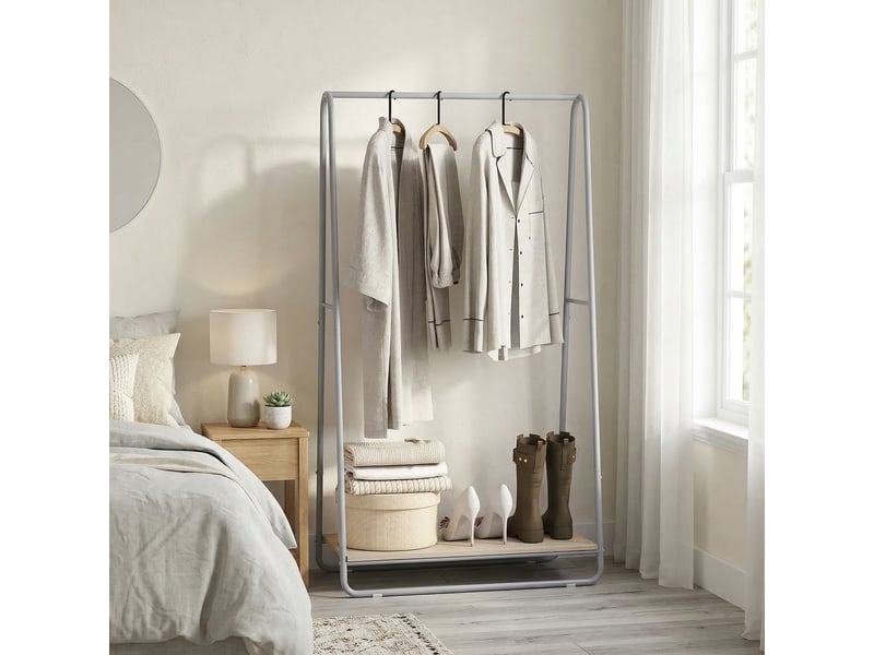  Portant à vêtement 3 en 1, portemanteau avec porte-chaussures, gris, tringles supérieures et latérales  - Conforama W