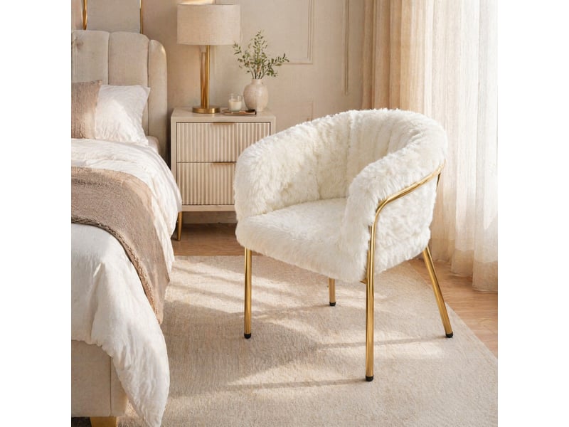  Fauteuil de loisirs blanc en fausse fourrure avec pieds en métal  - Conforama C