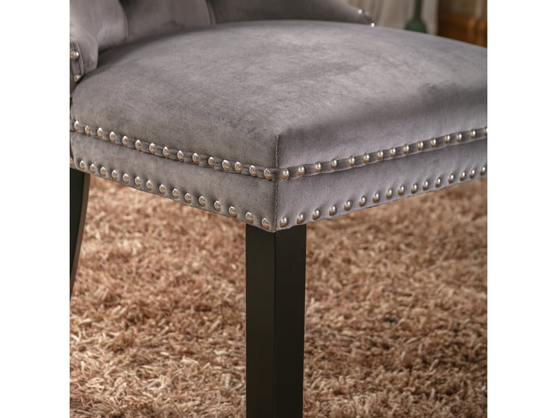  Lot de 2 chaises de salle à manger en velours gris, dossier haut capitonné, clous décoratifs, pieds en bois massif, style français élégant  - Conforama D