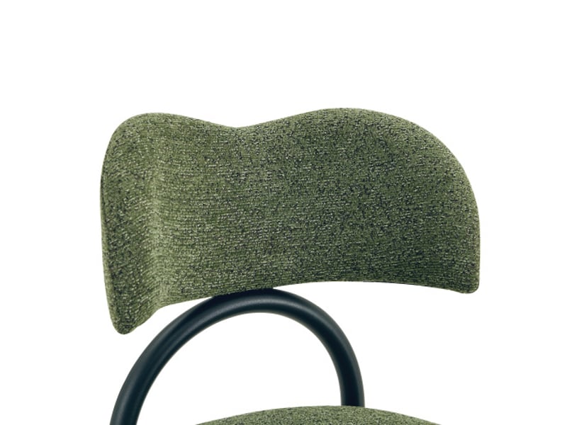  2 chaises de salle à manger modernes, assise et dossier rembourrés, cadre métallique noir - sans table  - Conforama D