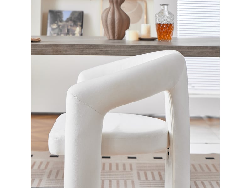  Lot de 4 chaises de salle à manger avec accoudoirs, mousse, velours couleur beige, design moderne  - Conforama E