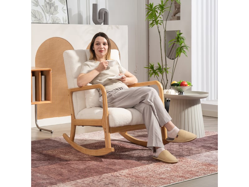  Fauteuil à bascule inclinable 90°-130° avec coussin lombaire, revêtement en tissu sherpa, 64,5 x 82 x 89 cm, coloris blanc et bois  - Conforama C