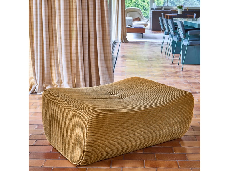 Pouf. Repose-pieds pour chauffeuse sokol velours côtelé moutarde - sokol - Conforama B