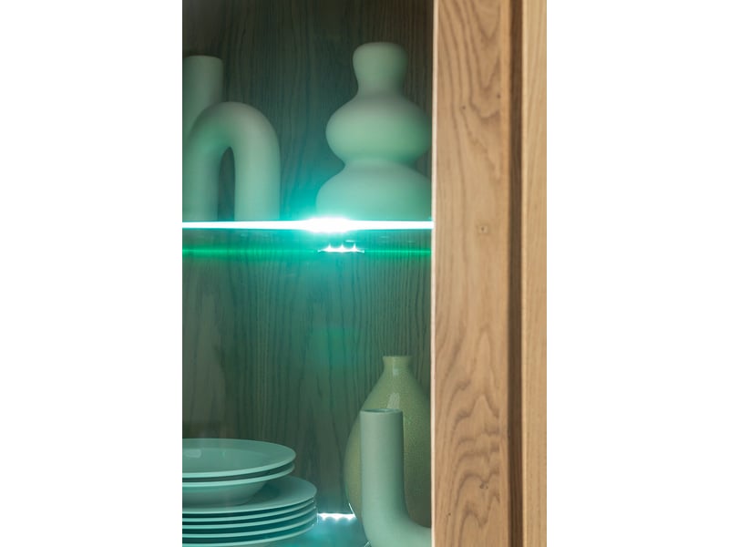  Vitrine 1 porte vitrée coloris chêne naturel - longueur 109 × profondeur 45 × hauteur 199 cm.  - Conforama E
