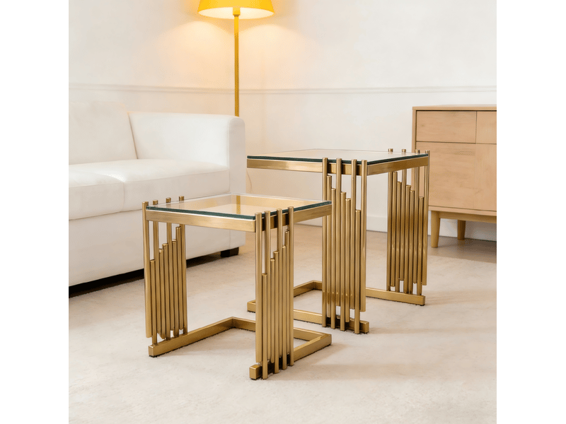  Tables d'appoint carrées ulevr lot de 2 en verre trempé transparent, structure en acier inoxydable doré, 41 x 41 x 46 cm et 32 x 32 x 37 cm  - Conforama E