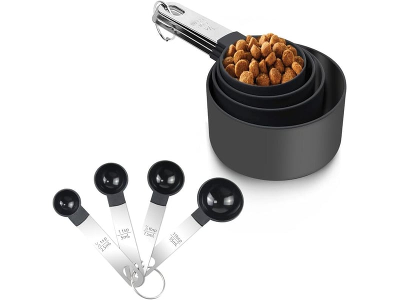  Un ensemble de 8 tasses et cuillères à mesurer en plastique avec manches en acier inoxydable, parfait pour la pâtisserie et la cuisine - green  - Conforama C