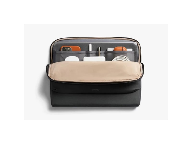  Housse pour ordinateur portable ,  macbook pro 14 rembourrée avec poche bellroy gris anthracite DLCA-SLT-230 - Conforama B