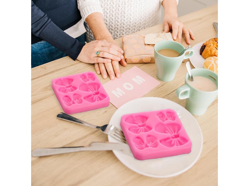  Moule en silicone en forme de nœud pour décoration de gâteau d'anniversaire, fête, mariage, bonbons, chocolats NO Commercial reference - Conforama E