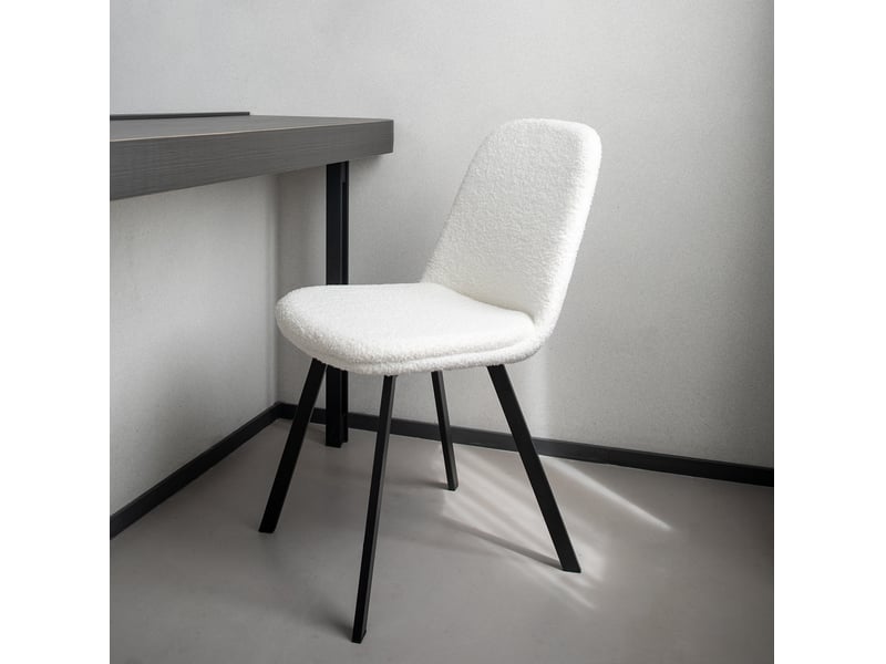  Lot de 2 chaises de salle à manger en tissu teddy beige avec structure en métal  - Conforama C