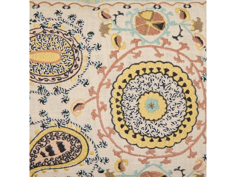  Housse de coussin en broderie paisley  mandana 26419 - Conforama D