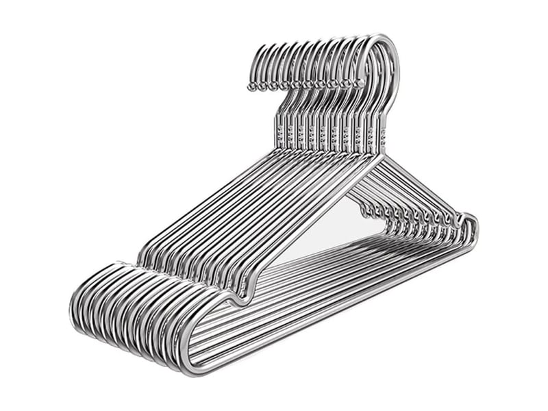  Lot de 10 cintres en métal inox 42 cm – rainures antidérapantes – ultra fins pour gain d’espace – résistants aux déformations  - Conforama A