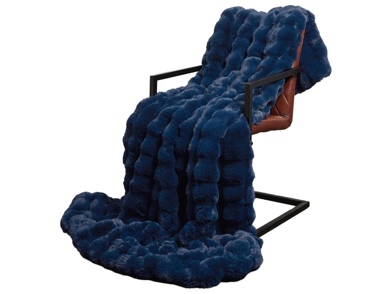  Couverture décorative, couverture antidérapante en fausse de lapin 4 pc 13.65 kg shl745  - Conforama C