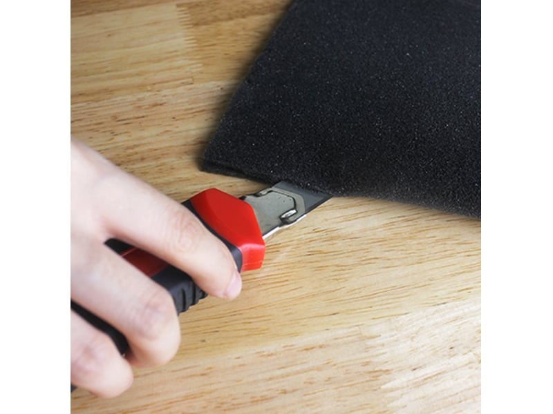  Coffret d'outils 238 pièces 45,5 x 35,5 x 8,9 cm noir et rouge en acier au carbone avec serrure  - Conforama E