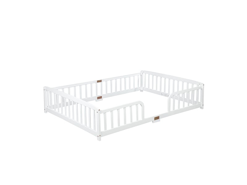  Lit au sol 140x200 cm blanc en pin avec barrières de sécurité et entrée centrale  - Conforama D