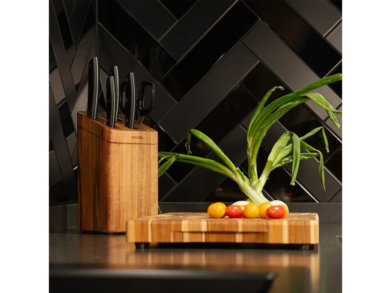  Arcos - bloc acacia signature 4 couteaux ibiza + ciseaux  197000 - 197000 - Conforama E
