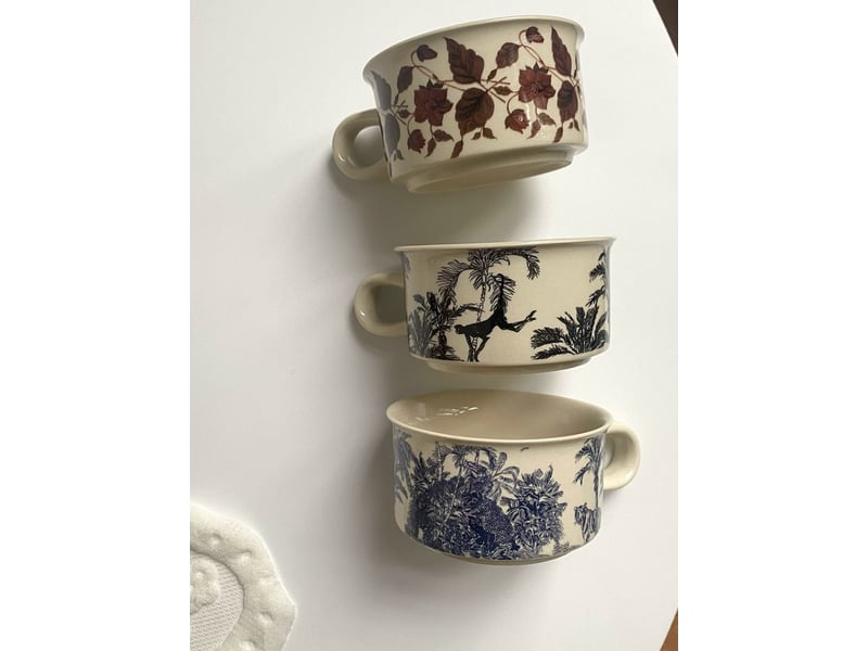  Tasse en céramique, motif fleur boule de feu, 270 ml, à l’unité  - Conforama C