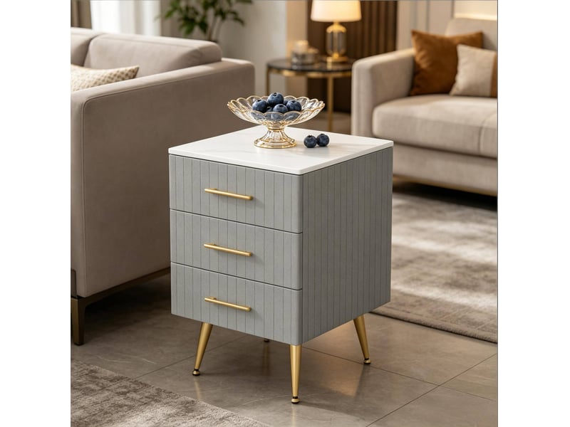  Table de chevet à 3 tiroirs en velours gris avec plateau effet marbre  - Conforama C