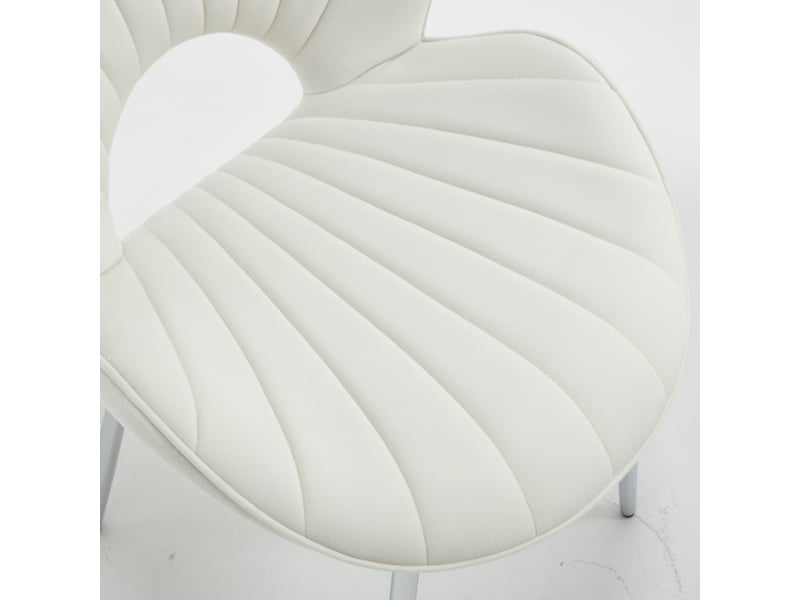  Chaise velours ivoire sans accoudoirs – dossier creux et dos courbé – pieds argentés – lot de 2, cuisinesalle à manger  - Conforama D