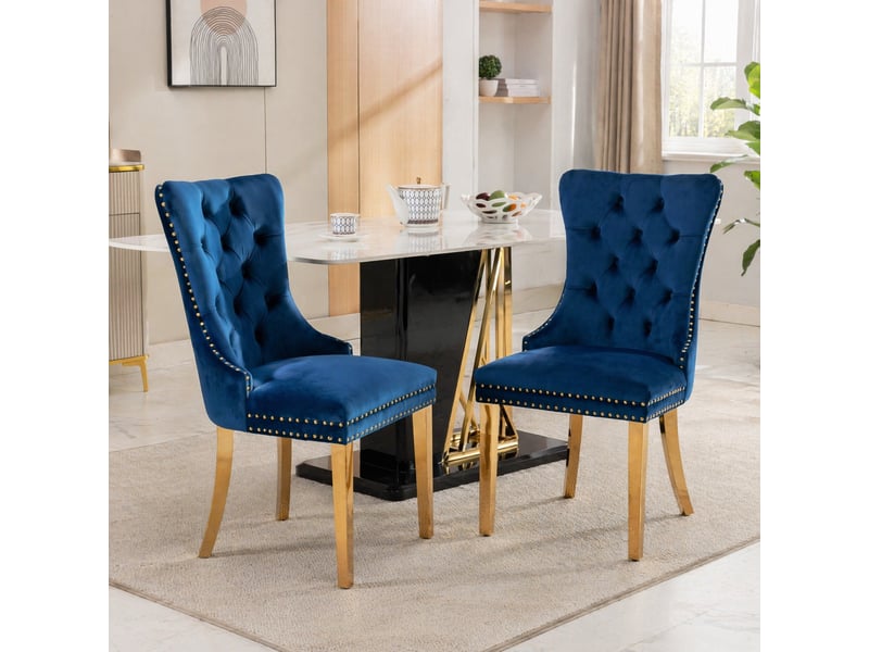 Lot de 2 chaises de salle à manger en velours bleu, dossier haut, pieds en bois à finition dorée - Conforama D