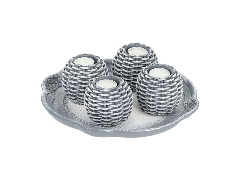  Lot de 4 bougeoirs tressés déco intérieur 25 x 25 x 4 cm ambiance chaleureuse shabby en métal blanc 13_0014681  - Conforama A
