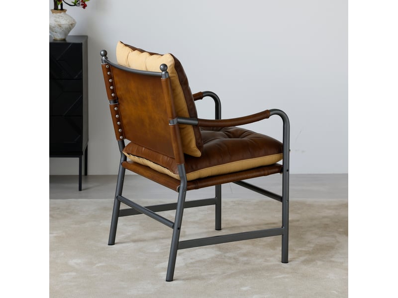 Fauteuil d'accent en cuir avec accoudoirs et cadre métallique, style rétro moderne marron - Conforama D