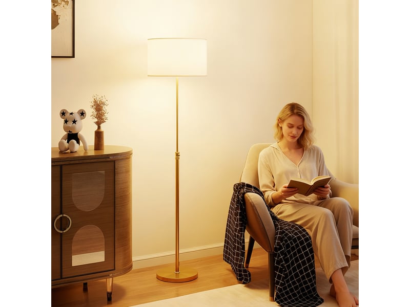  Lampadaire avec télécommande, hauteur réglable, abat-jour en tissu, pied en métal, luminosité réglable, interrupteur au pied, couleur or  - Conforama C