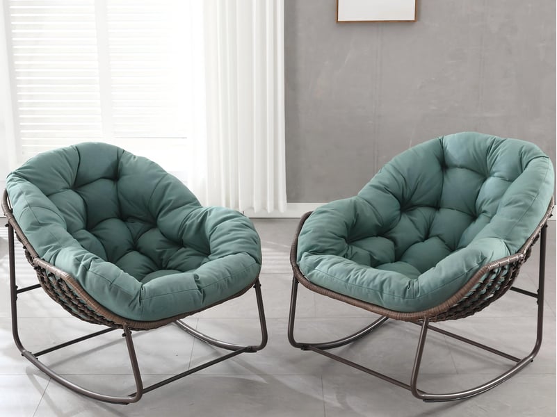  Cocon - lot de 2 fauteuils à bascule en rotin naturel – forme œuf et coussins vert clair – confortable pour salon, véranda ou chambre  - Conforama B