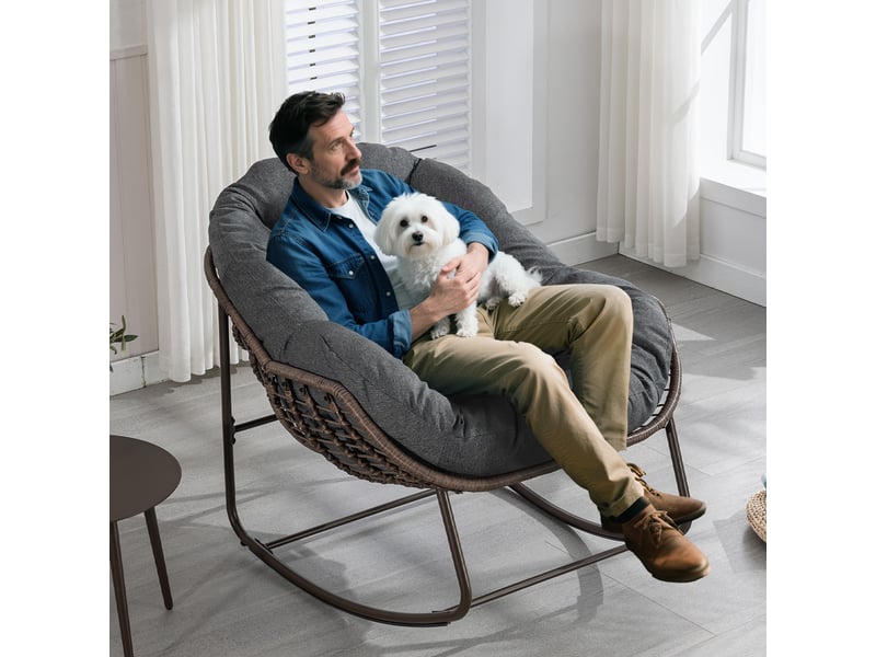  Cocon - lot de 2 fauteuils à bascule en rotin naturel – forme œuf et coussins gris anthracite – confortable pour salon, véranda ou chambre  - Conforama D
