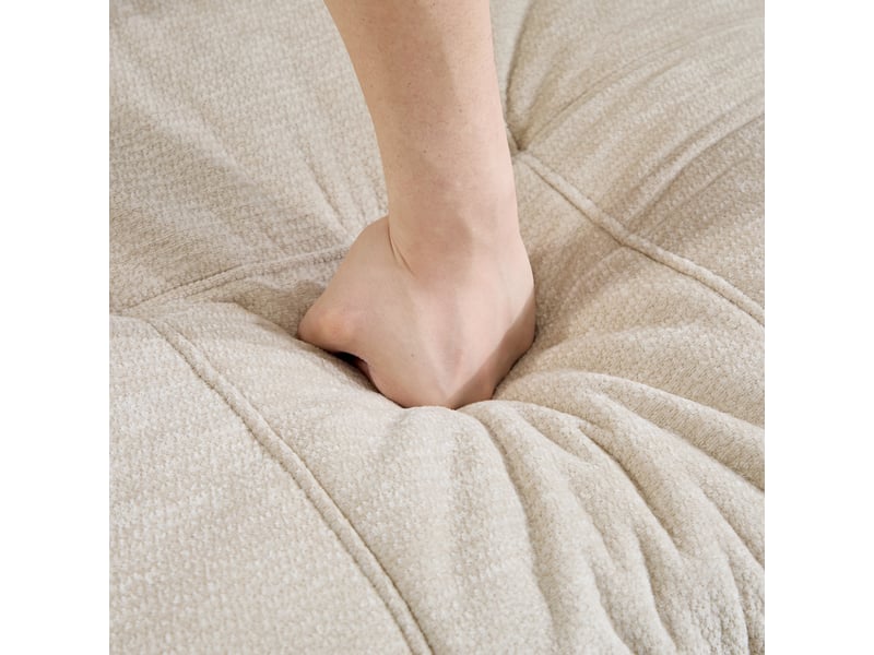  Pouf repose-pieds - 72 x 63 x 50 cm - ottoman en tissu chenille avec coussin moelleux - beige  - Conforama D