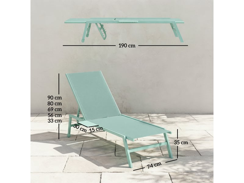 Ensemble de 2 chaises longues réglables en 5 positions avec table d'appoint et 2 roulettes, en métal et polyester, vert - Conforama D