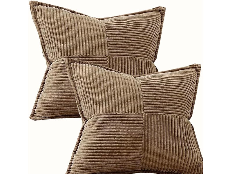  Lot de 2 taies d'oreiller housse de coussin légère et luxueuse, coutures croisées, bord pressé, housse de coussin pour canapé de salon, 45 x 45 cm, marron  - Conforama A