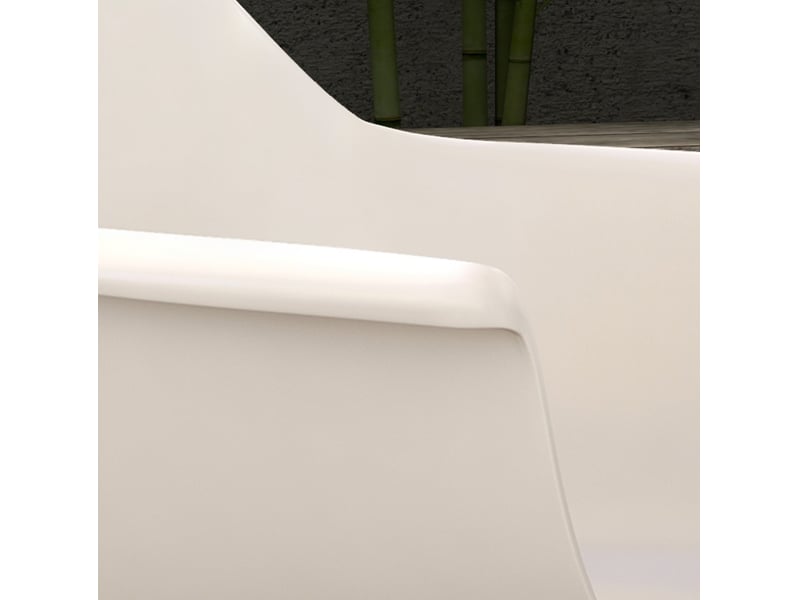 Lot de 4 chaises de jardin empilables grises avec accoudoirs, dossier haut et structure métal stable - Conforama E