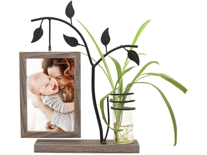 Cadre photo en bois personnalisé avec vase en verre double face – 23x29.8cm  - Conforama A