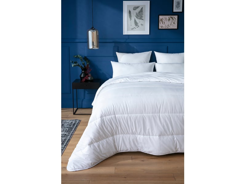 Couette Aurillacoise chaude et élégante 140 x 200 cm en coton 15000002730 - Conforama B