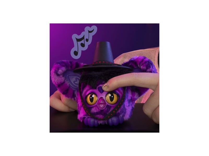  Peluche electronique furby furblets demon saja boys 7,5 cm violet noir avec chapeau et porte cle HASG47925L0 - Conforama D