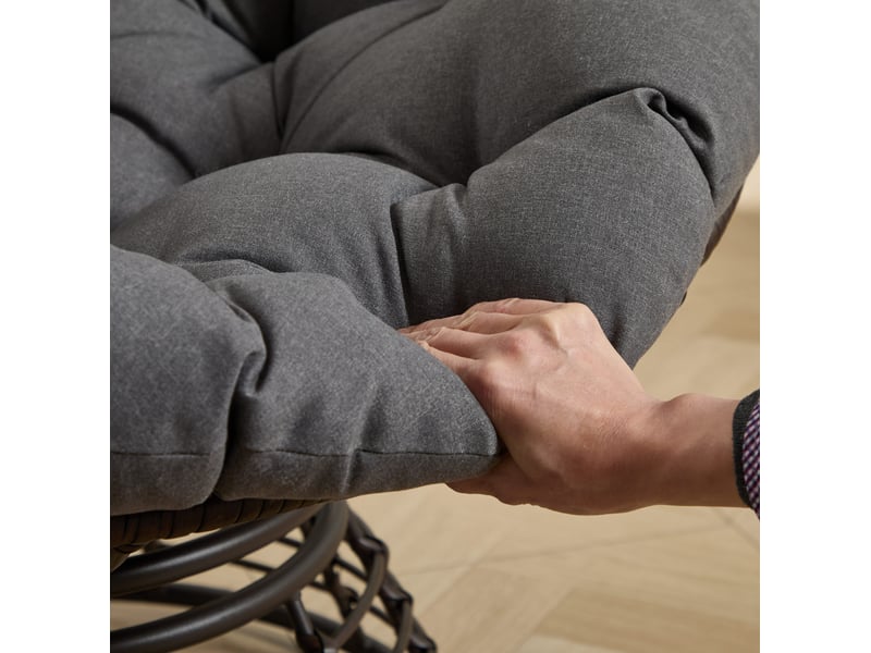  Fauteuil papasan gris pivotant 360° 92x67 cm, structure acier et rotin pe, coussin confortable pour salon, chambre et espace lecture  - Conforama E