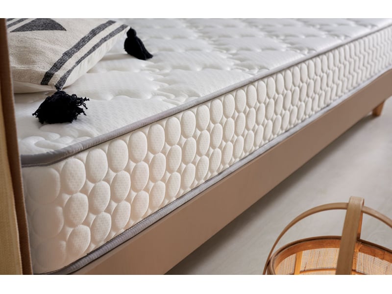 Matelas mousse hr et mémoire de forme luxury nature confort - mi-ferme, fibres naturelles, accueil mémoire de forme 8435720069778 - Conforama E