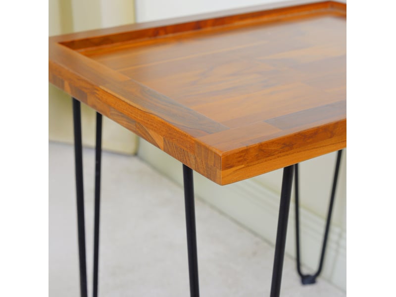  Table basse en bois massif avec pieds en fer et patins antidérapants pour salon, jardin, 62 × 50 × 15,5 cm  - Conforama E