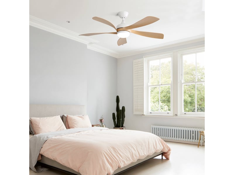  Ventilateur de plafond 132 cm avec led dimmable, 5 pales en abs, télécommande, moteur dc réversible, couleur bois clair  - Conforama R