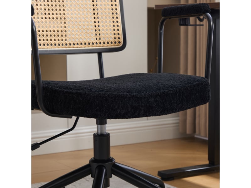  Chaise de bureau vintage en rotin avec roulettes – assise chenille, pivotante et réglable, cadre bois noir  - Conforama E