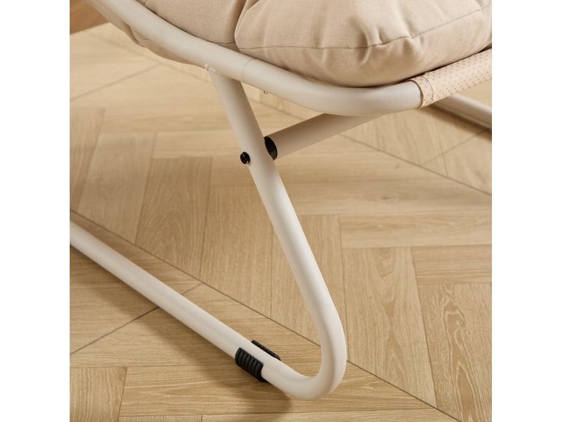  Fauteuil de jardin beige avec repose-pieds, coussins épais et structure métal, idéal pour lire et se détendre  - Conforama D