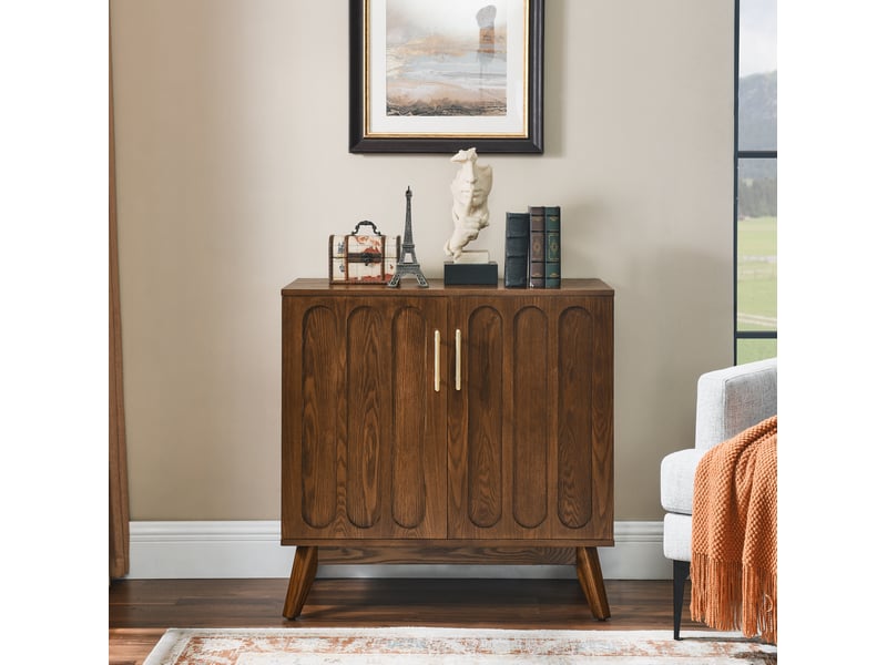  Buffet bas à 2 portes rainurées avec étagère réglable et ouverture arrière pour prise murale en bois et mdf noyer  - Conforama B