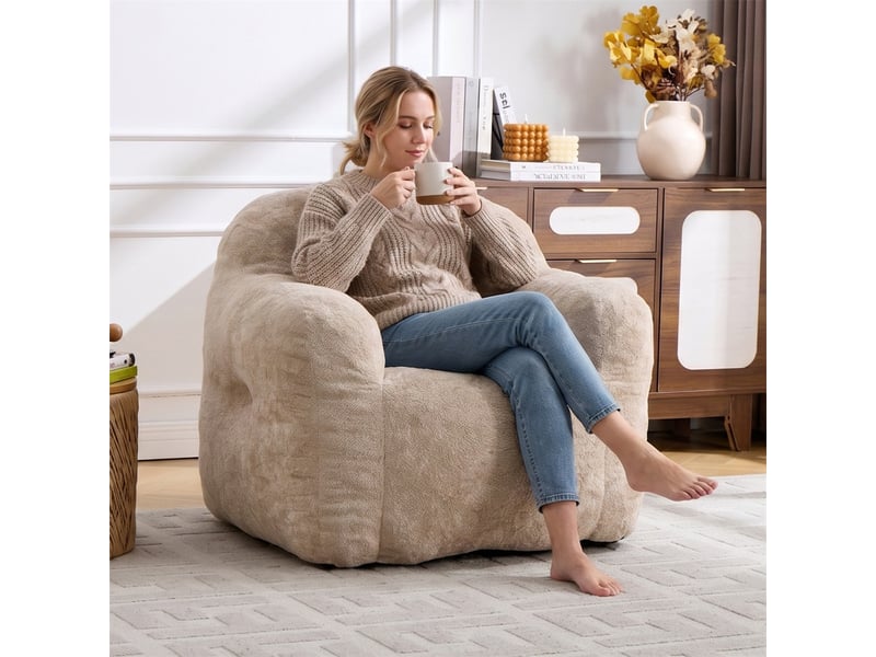  Pouf géant faux fourrure adulte enfant - 95x95x79cm - fauteuil poire moelleux salon chambre lecture avec accoudoirs - beige  - Conforama D