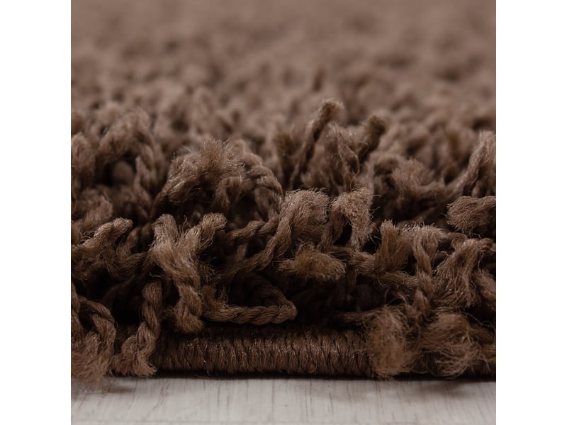 Shaggy - tapis uni à poils longs - marron 120 x 170 cm LIFE1201701500BROWN - Conforama D