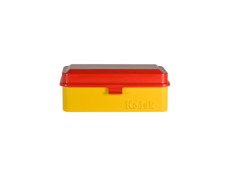  Kodak film case (120135) - boîtier compact en acier pour 8 rouleaux de film 120 ou 10 rouleaux de film 135, capot amovible, finition mate, design moderne, protection poussière et humidité - rouge  - Conforama A
