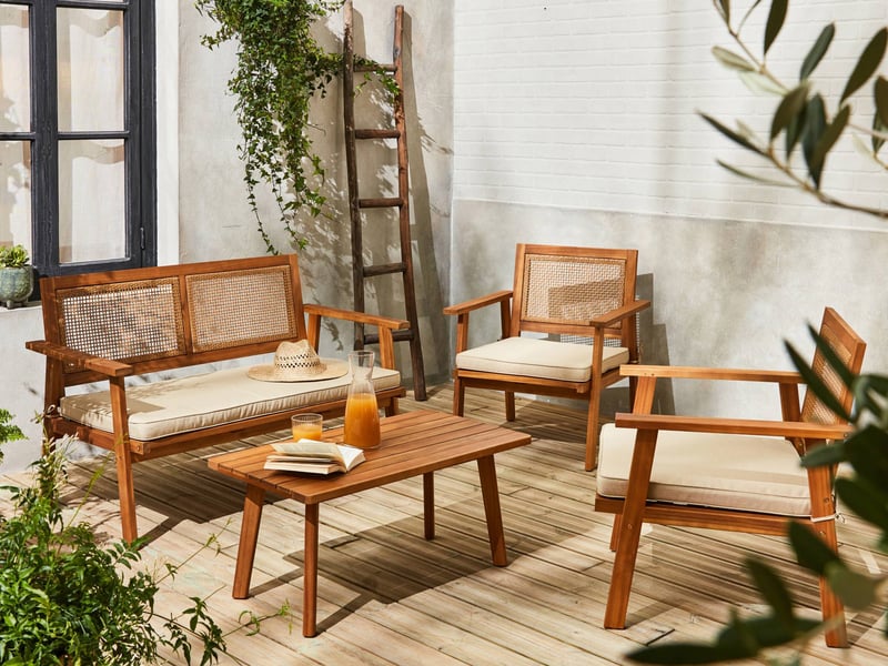 Salon de jardin. Bohémia. Cannage carré. Canapé 2 places. 2 fauteuils. 1 table basse 117x64x74 cm  - Conforama B