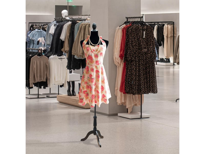  Mannequin de couture ajustable 130-168 cm avec trépied en bois pour la photographie de mode et la présentation de vêtements - noir  - Conforama D