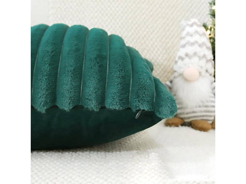  Lot de 2 housses de coussin 45 x 45 cm peluche vert foncé chicfurn  - Conforama W